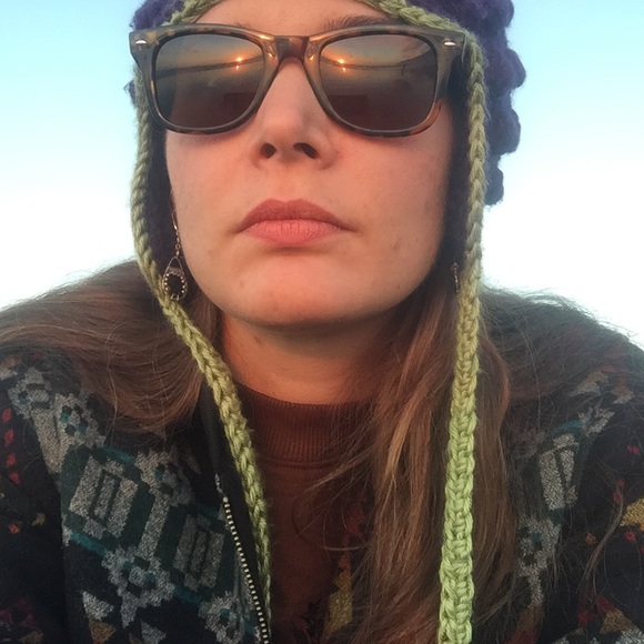 Meet your Posher, Kisa - Picture 2 of 4